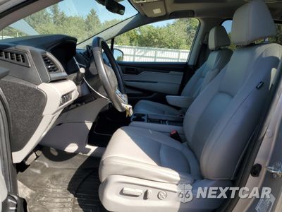 Zdjęcie 7 z 17 samochodu: 2019 HONDA ODYSSEY EXL VIN:5FNRL6H73KB089439 - miniatura