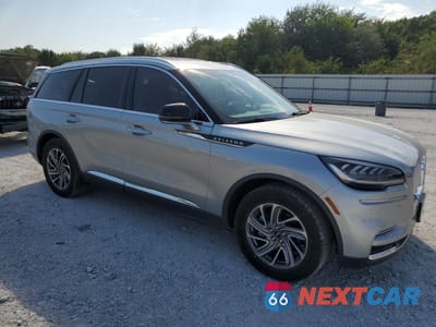 Czwarte zdjęcie samochodu z boku: 2021 LINCOLN AVIATOR VIN:5LM5J6XC2MGL05897 - miniatura