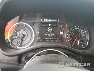 Zdjęcie 9 z 13 samochodu: 2023 RAM 1500 LARAMIE VIN:1C6SRFJT3PN502290 - miniatura