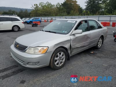 2000 TOYOTA AVALON 4T1BF28B3YU089796 - główne zdjęcie licytacji z USA - miniatura