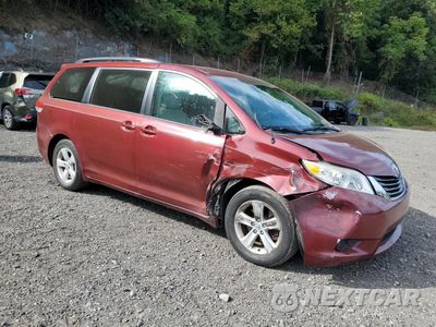 Czwarte zdjęcie samochodu z boku: 2013 TOYOTA SIENNA LE VIN:5TDKK3DC6DS399492 - miniatura