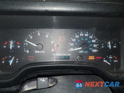 Zdjęcie 9 z 15 samochodu: 1997 JEEP WRANGLER / TJ SE VIN:1J4FY29P2VP449347 - miniatura