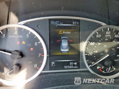 Zdjęcie 9 z 12 samochodu: 2016 NISSAN SENTRA S VIN:3N1AB7AP5GL683641 - miniatura