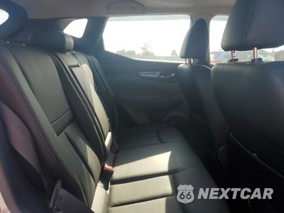 Zdjęcie 11 z 16 samochodu: 2017 NISSAN ROGUE SPORT S VIN:JN1BJ1CRXHW136380 - miniatura