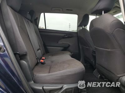 Zdjęcie 11 z 15 samochodu: 2023 TOYOTA HIGHLANDER L VIN:5TDKDRAH7PS525974 - miniatura