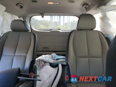 Zdjęcie 10 z 14 samochodu: 2019 KIA SEDONA LX VIN:KNDMB5C11K6500486 - miniatura