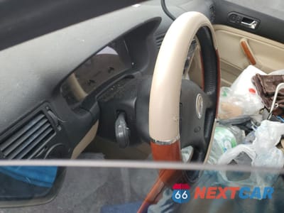 Zdjęcie 9 z 13 samochodu: 2001 VOLKSWAGEN JETTA GLX VIN:WVWTG61JX1W601157 - miniatura