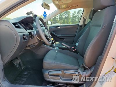 Zdjęcie 7 z 14 samochodu: 2016 VOLKSWAGEN JETTA S VIN:3VW267AJ9GM265236 - miniatura