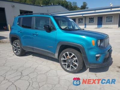 Czwarte zdjęcie samochodu z boku: 2022 JEEP RENEGADE LIMITED VIN:ZACNJDD12NPN99737 - miniatura