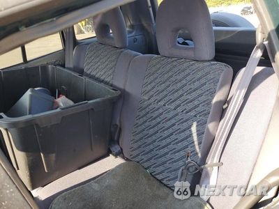 Zdjęcie 10 z 13 samochodu: 1998 TOYOTA RAV4 BASE VIN:JT3GP10V0W7039882 - miniatura