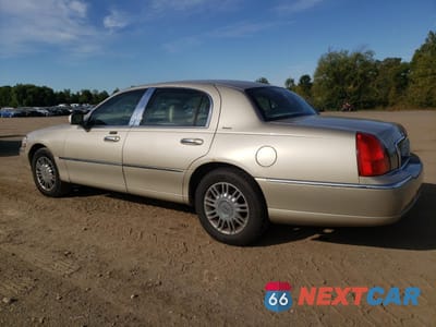Drugie zdjęcie samochodu z przodu: 2006 LINCOLN TOWN CAR DESIGNER VIN:1LNHM83V76Y630343 - miniatura