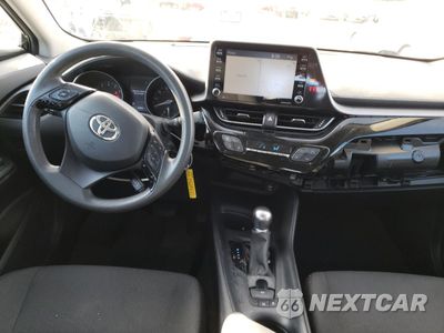 Zdjęcie 8 z 13 samochodu: 2020 TOYOTA C-HR XLE VIN:NMTKHMBX6LR115804 - miniatura
