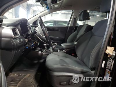 Zdjęcie 7 z 15 samochodu: 2019 KIA SORENTO LX VIN:5XYPGDA55KG609027 - miniatura