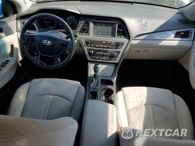 Zdjęcie 8 z 12 samochodu: 2017 HYUNDAI SONATA ECO VIN:5NPE24AA8HH453621 - miniatura
