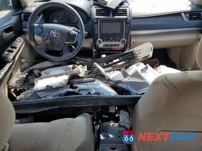 Zdjęcie 8 z 12 samochodu: 2012 TOYOTA CAMRY BASE VIN:4T4BF1FK4CR184248 - miniatura