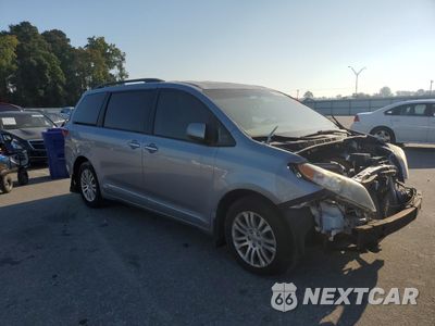 Czwarte zdjęcie samochodu z boku: 2017 TOYOTA SIENNA XLE VIN:5TDYZ3DC5HS796266 - miniatura