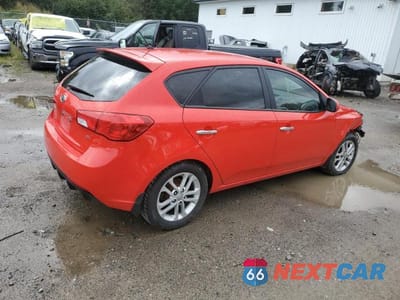 Trzecie zdjęcie samochodu z tyłu: 2012 KIA FORTE EX VIN:KNAFU5A20C5590412 - miniatura