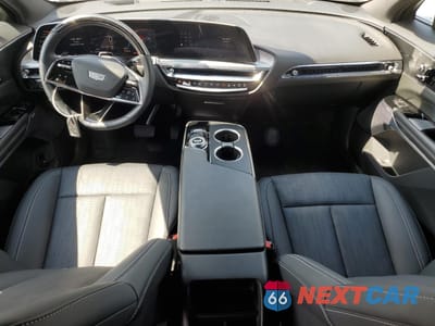 Zdjęcie 8 z 13 samochodu: 2024 CADILLAC LYRIQ LUXURY VIN:1GYKPRRLXRZ118758 - miniatura