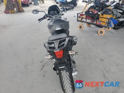 Czwarte zdjęcie samochodu z boku: 2007 BMW R1200 R VIN:WB10398097ZS25312 - miniatura