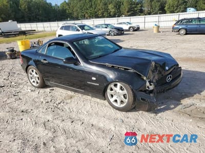 Czwarte zdjęcie samochodu z boku: 1998 MERCEDES-BENZ SLK 230 KOMPRESSOR VIN:WDBKK47F6WF003686 - miniatura