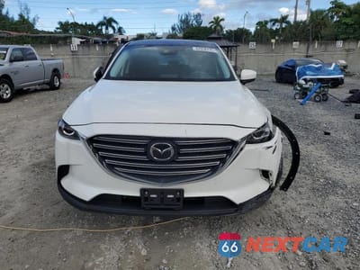 Piąte zdjęcie samochodu w środku: 2019 MAZDA CX-9 TOURING VIN:JM3TCACY1K0335564 - miniatura