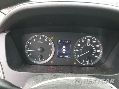 Zdjęcie 9 z 14 samochodu: 2017 HYUNDAI SONATA SPORT VIN:5NPE34AF1HH464372 - miniatura