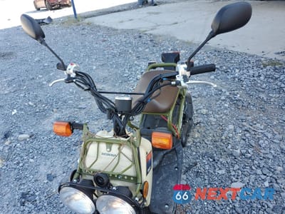Piąte zdjęcie samochodu w środku: 2024 HONDA NPS50 VIN:JH2AF581XRK201720 - miniatura