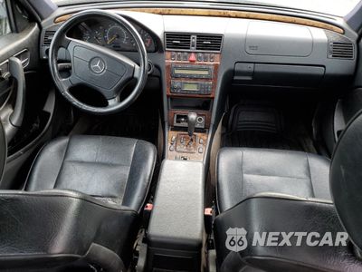 Zdjęcie 8 z 12 samochodu: 2000 MERCEDES-BENZ C 280 VIN:WDBHA29G4YA861441 - miniatura