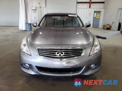 Piąte zdjęcie samochodu w środku: 2015 INFINITI Q40 VIN:JN1CV6AR8FM651024 - miniatura