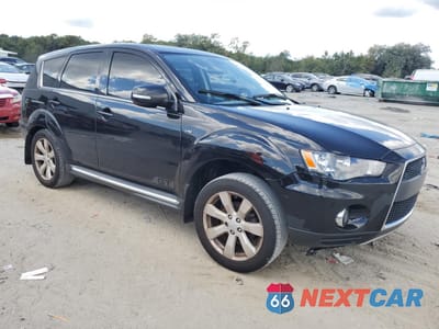 Czwarte zdjęcie samochodu z boku: 2011 MITSUBISHI OUTLANDER GT VIN:JA4JT5AX9BU011167 - miniatura