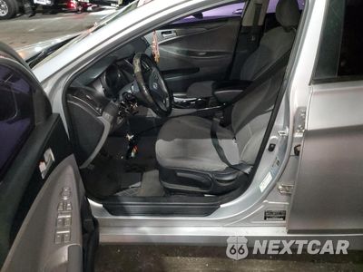 Zdjęcie 7 z 12 samochodu: 2014 HYUNDAI SONATA GLS VIN:5NPEB4AC0EH863729 - miniatura