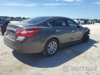Trzecie zdjęcie samochodu z tyłu: 2016 NISSAN ALTIMA 2.5 VIN:1N4AL3AP7GN313381 - miniatura