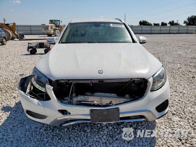 Piąte zdjęcie samochodu w środku: 2016 MERCEDES-BENZ GLC 300 VIN:WDC0G4JB9GF108833 - miniatura