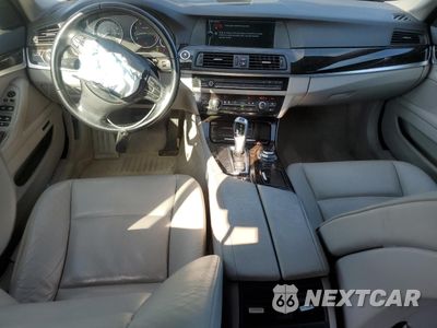 Zdjęcie 8 z 14 samochodu: 2011 BMW 535 XI VIN:WBAFU7C53BC779908 - miniatura