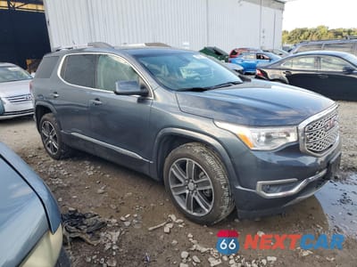 Czwarte zdjęcie samochodu z boku: 2019 GMC ACADIA DENALI VIN:1GKKNXLS1KZ126421 - miniatura
