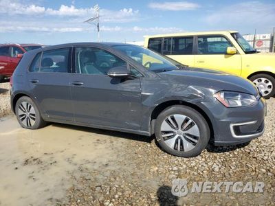 Czwarte zdjęcie samochodu z boku: 2016 VOLKSWAGEN E-GOLF SE VIN:WVWKP7AU0GW916778 - miniatura