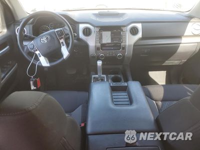 Zdjęcie 8 z 13 samochodu: 2021 TOYOTA TUNDRA DOUBLE CAB SR VIN:5TFUY5F11MX975336 - miniatura