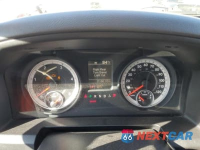 Zdjęcie 9 z 12 samochodu: 2013 RAM 2500 ST VIN:3C6UR5HL7DG537976 - miniatura