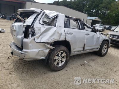 Trzecie zdjęcie samochodu z tyłu: 2024 TOYOTA 4RUNNER SR5 VIN:JTEBU5JR0C5109777 - miniatura