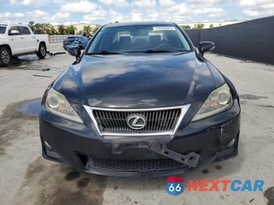 Piąte zdjęcie samochodu w środku: 2012 LEXUS IS 350 BASE VIN:JTHCE5C29C5002750 - miniatura
