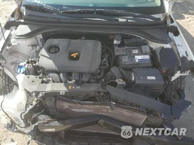 Zdjęcie 11 z 13 samochodu: 2019 HYUNDAI ELANTRA SE VIN:5NPD74LF4KH447487 - miniatura