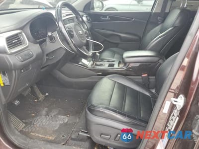 Zdjęcie 7 z 13 samochodu: 2016 KIA SORENTO EX VIN:5XYPH4A51GG019802 - miniatura