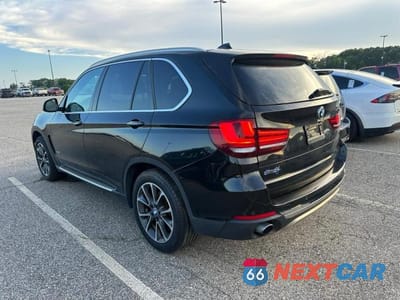 Trzecie zdjęcie samochodu z tyłu: 2015 BMW X5 XDRIVE35I VIN:5UXKR0C50F0P12764 - miniatura