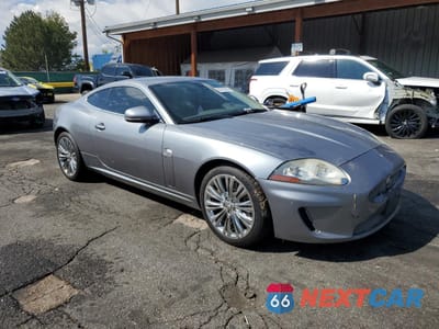 Czwarte zdjęcie samochodu z boku: 2011 JAGUAR XK VIN:SAJWA4FB3BLB41870 - miniatura