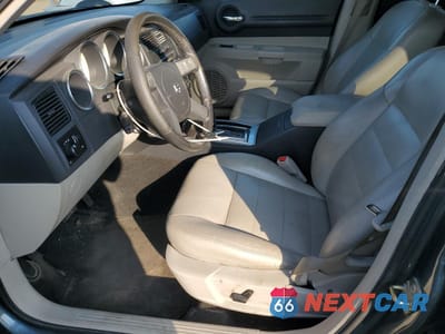 Zdjęcie 7 z 12 samochodu: 2005 DODGE MAGNUM R/T VIN:2D4GV58205H587177 - miniatura