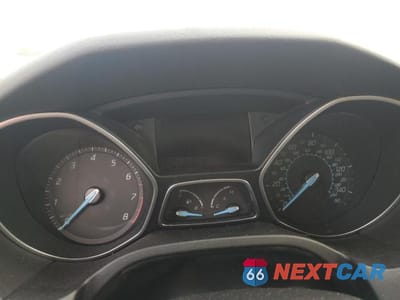 Zdjęcie 9 z 13 samochodu: 2012 FORD FOCUS SE VIN:1FAHP3K26CL435113 - miniatura