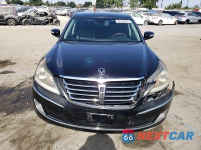 Piąte zdjęcie samochodu w środku: 2011 HYUNDAI EQUUS SIGNATURE VIN:KMHGH4JF0BU034318 - miniatura