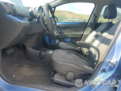 Zdjęcie 7 z 14 samochodu: 2015 CHEVROLET SPARK 1LT VIN:KL8CD6S91FC778453 - miniatura