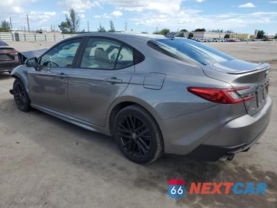 Drugie zdjęcie samochodu z przodu: 2025 TOYOTA CAMRY XSE VIN:4T1DAACK8SU549566 - miniatura