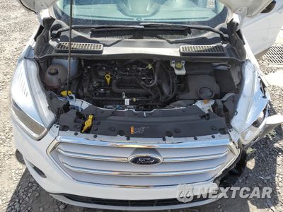 Zdjęcie 12 z 16 samochodu: 2019 FORD ESCAPE SE VIN:1FMCU9GD7KUB11828 - miniatura